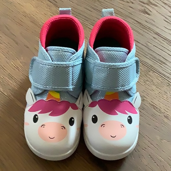unicorn shoes size 13